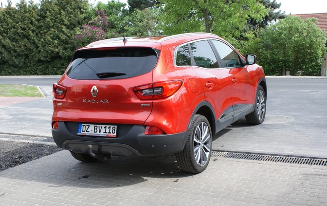 Renault Kadjar cena 55600 przebieg: 143700, rok produkcji 2015 z Poniec małe 232